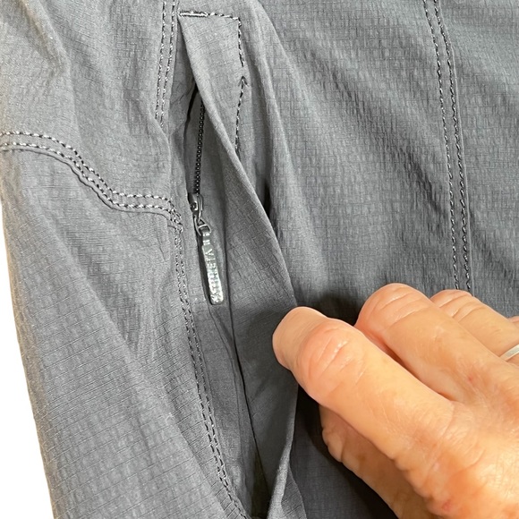 Athleta Women’s Trekkie Dark Gray Nylon & Spandex Blend Stretchy Shorts … - Picture 5 of 12